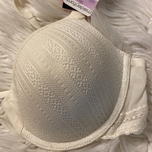 MaidenForm Women Bra brand new with tags size 38D full coverage - Picture 2 of 9